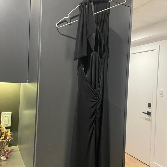 Black Halter Evening Gown – Lori Ann Montreal – Size 2 (US 4) - Picture 6 of 6